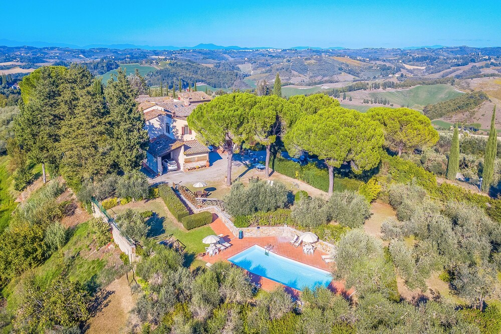 Hotel Amazing Chianti Site Pini Shared Pool