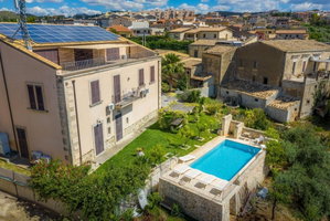 Hotel Villa Rosaria cazare Noto