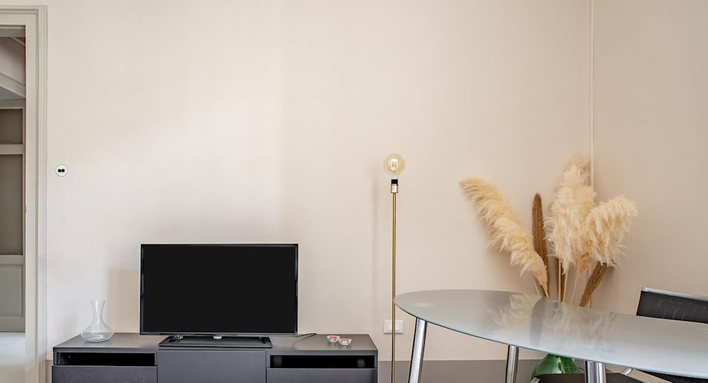 Cavour Apartment Near The Cathedral By Wonderful Italy