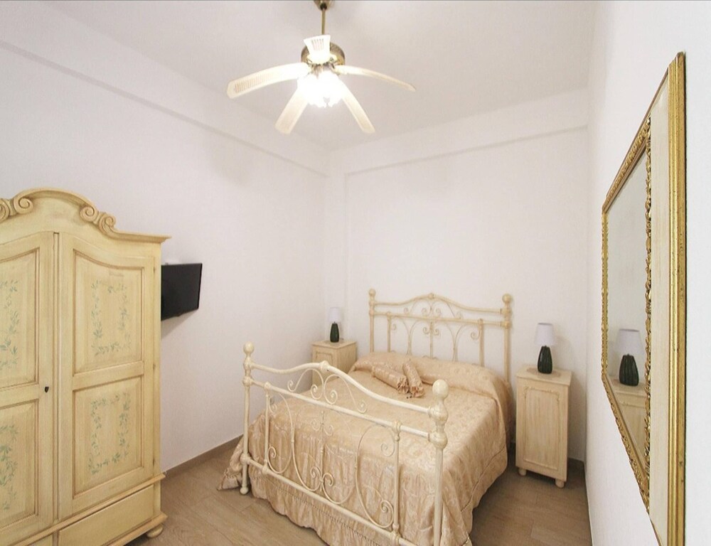 Apartment In Sicily Near La Pineta Beach