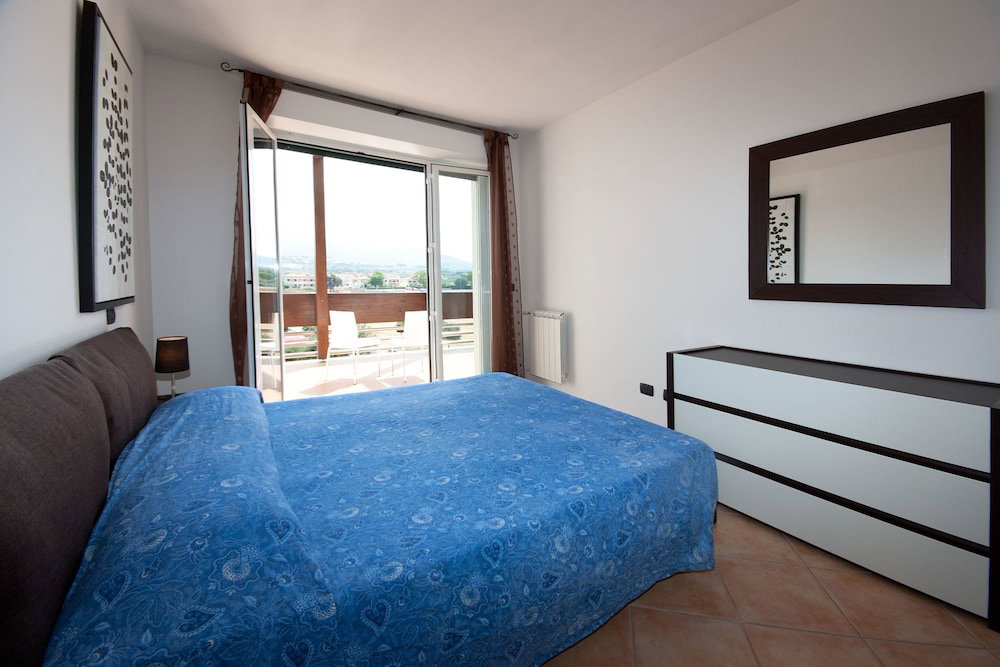 Residence Santa Costanza