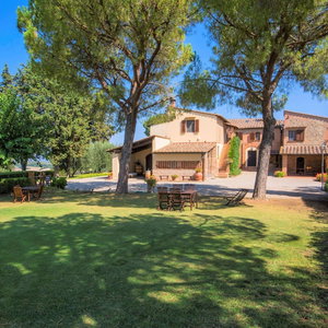 Hotel Apartment In Castelfiorentino With Pool cazare Castelfiorentino