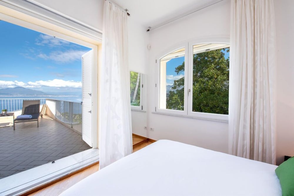 Hotel Villa With Panoramic Vesuvius And Sorrento Views With Private Pool