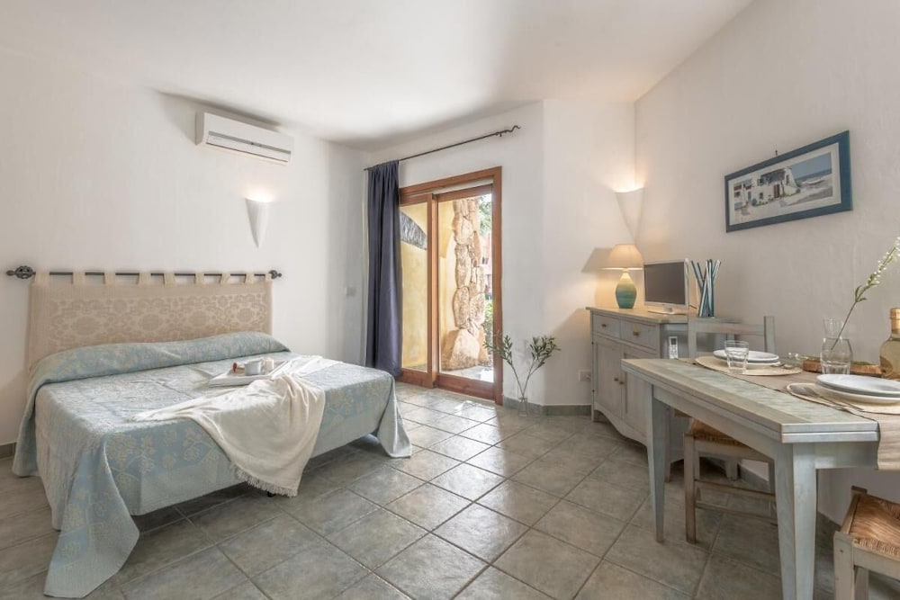 Hotel Tranquile Palau Green Village Studio 2 Person Plus Possible Extra Child Bed