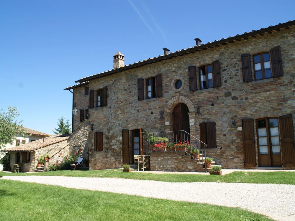 Hotel Nice Apartment With Pool And Beautiful Garden