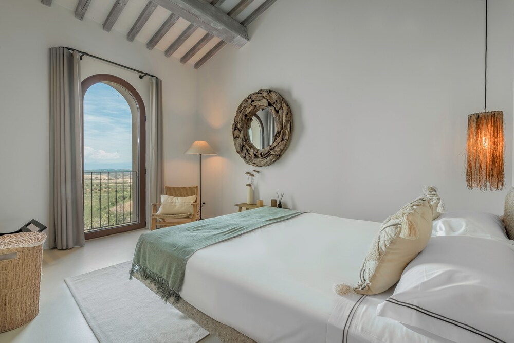 Coratina Gorgeous Apartment With Pool Montaione Toscana