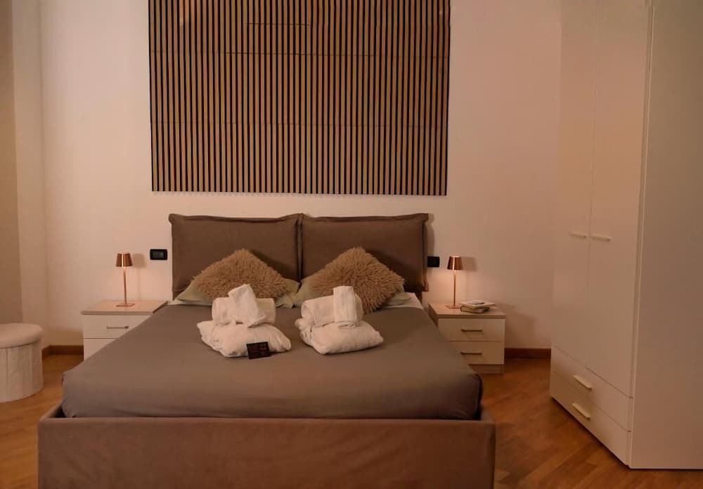 Hotel Palace Eight Suites & Spa
