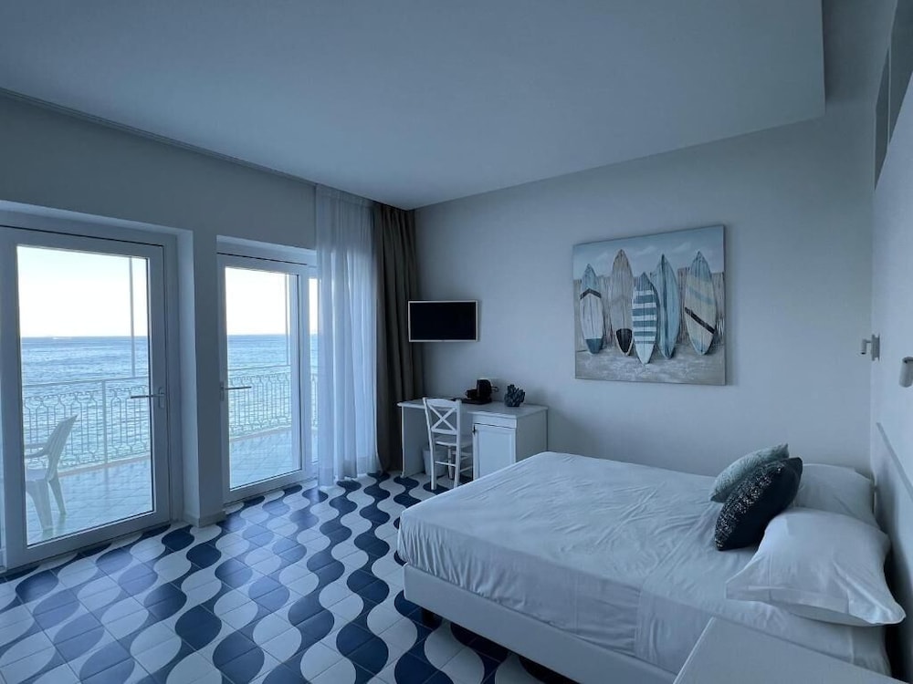 Hotel Metasuites Beach