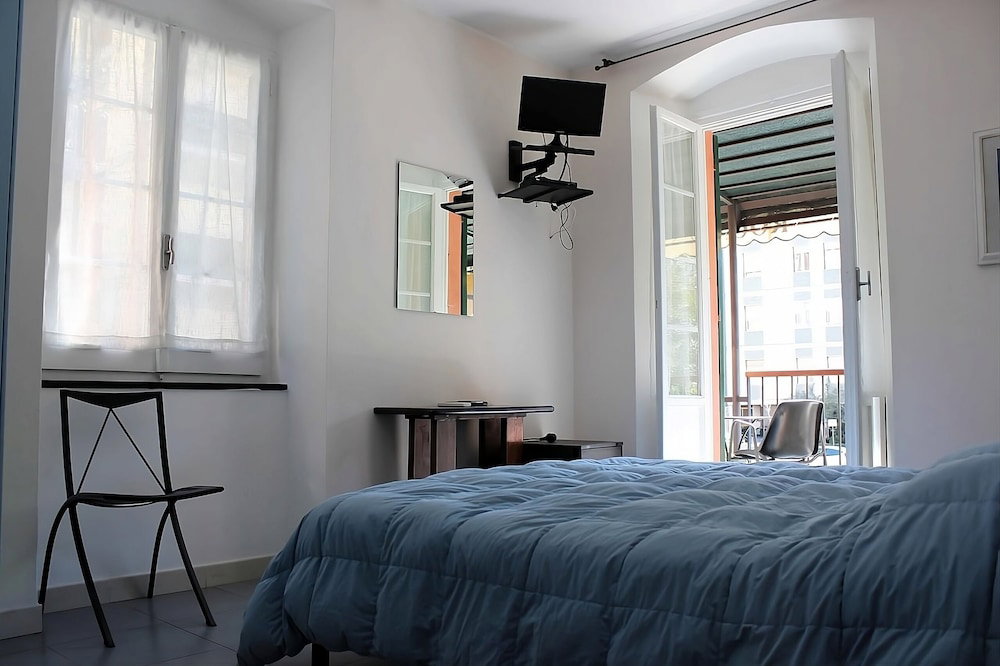 Hotel Delaide Rooms