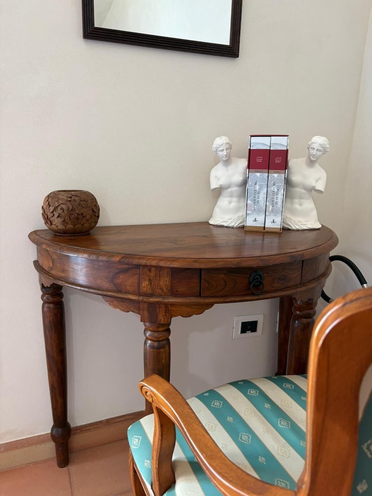 Selinunthia Country House