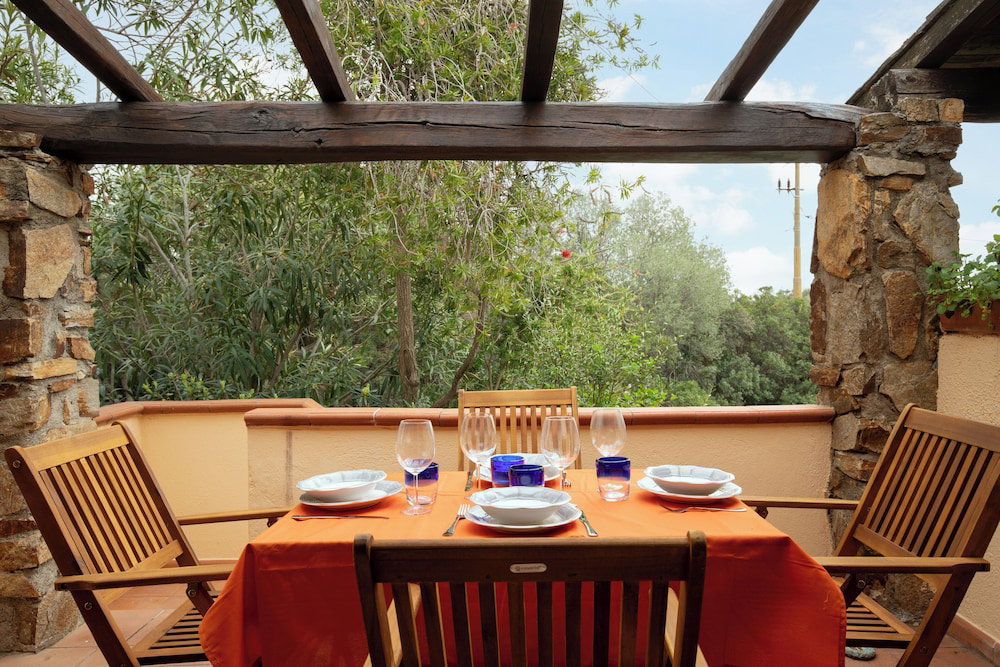 Hotel Casa Girgolu By Wonderful Italy