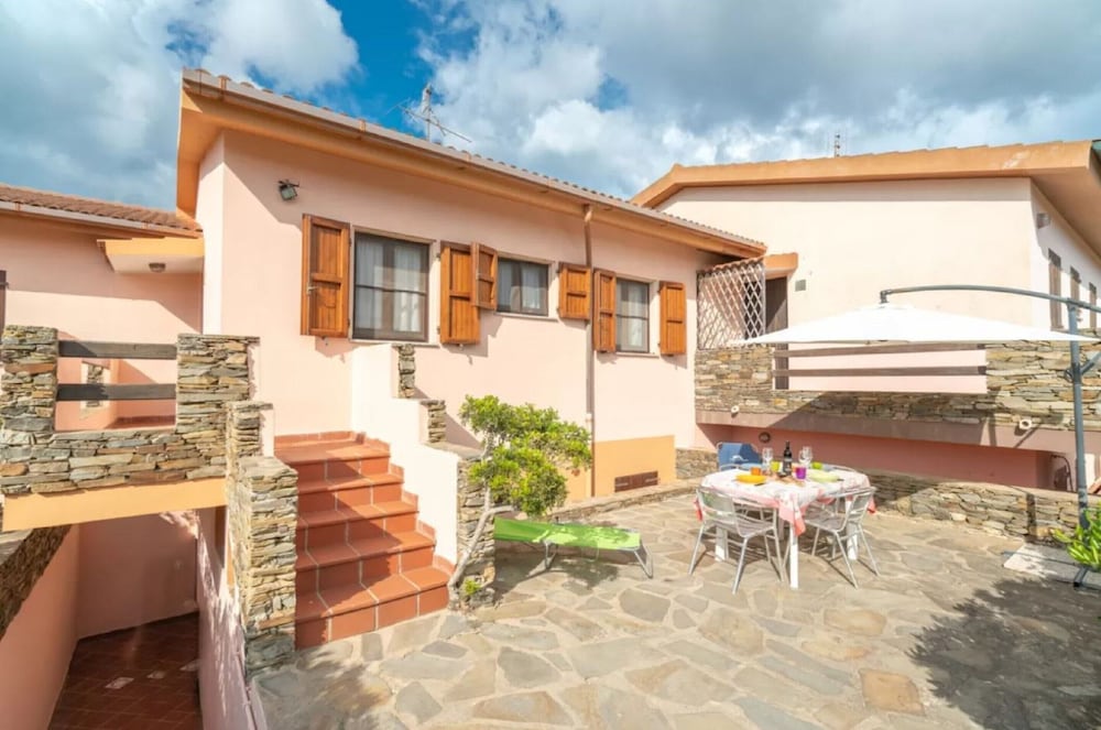 Hotel Seaside Villa Retreat In Stintino