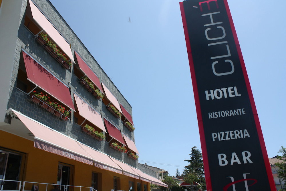 Hotel Hotel Cliché