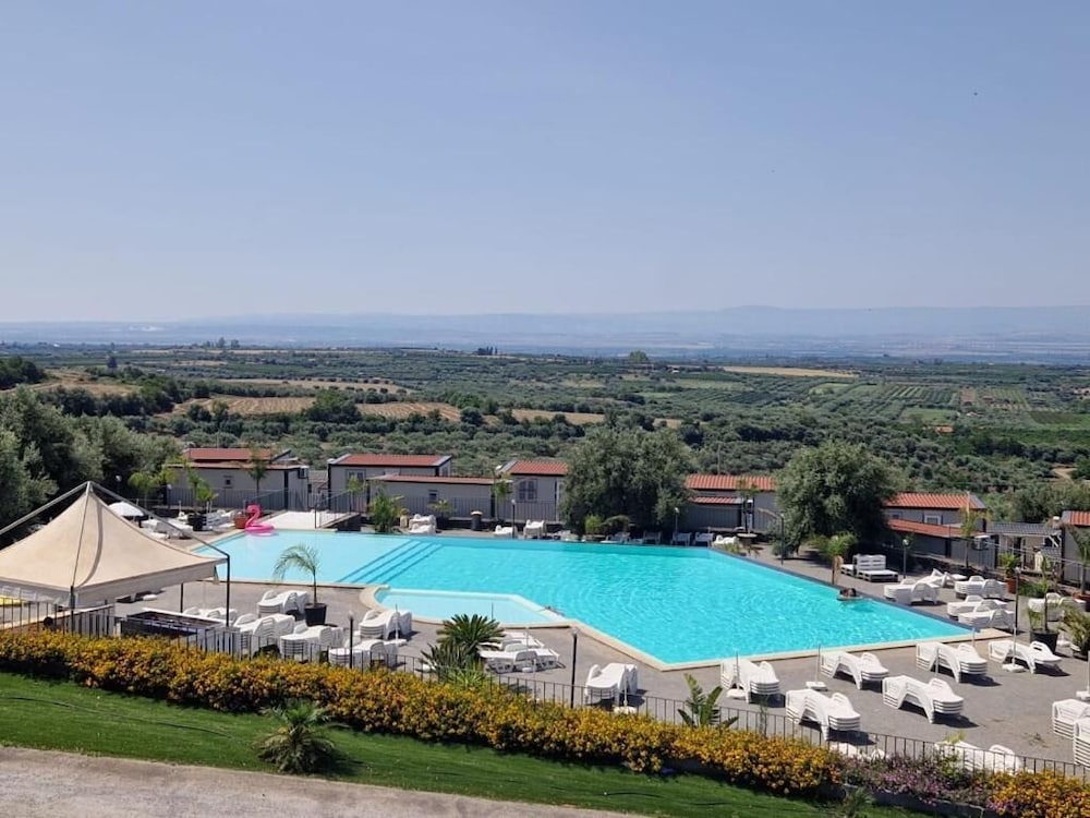 Hotel Sivillage