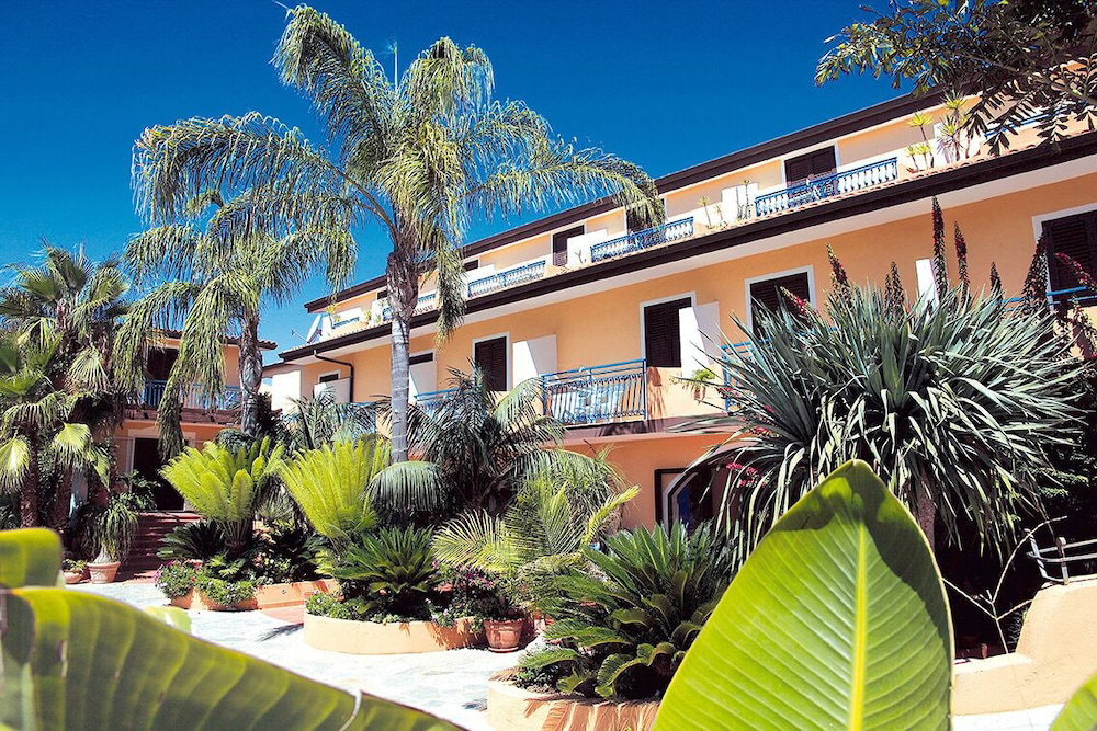 Hotel Residence Esmeraldo