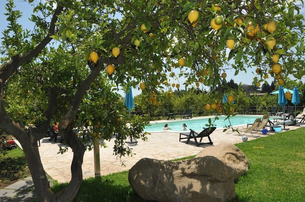Hotel Agriturismo San Leonardello