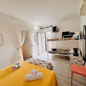 Hotel Camera Nettuno - Villa Flores cazare San Teodoro
