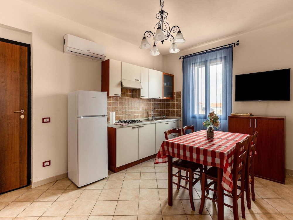 Hotel 150 Meters From The Sea, 2 Swimming Pools