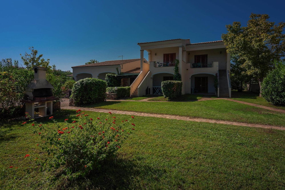 Hotel Holiday Resort, Budoni