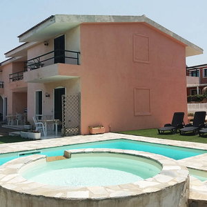 Hotel A 150 Meter Long Mare, 2 Fish cazare Valledoria