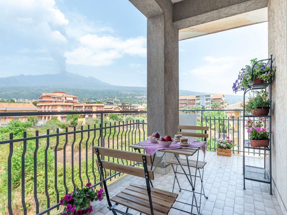 Hotel Etna & Sea View Apartment