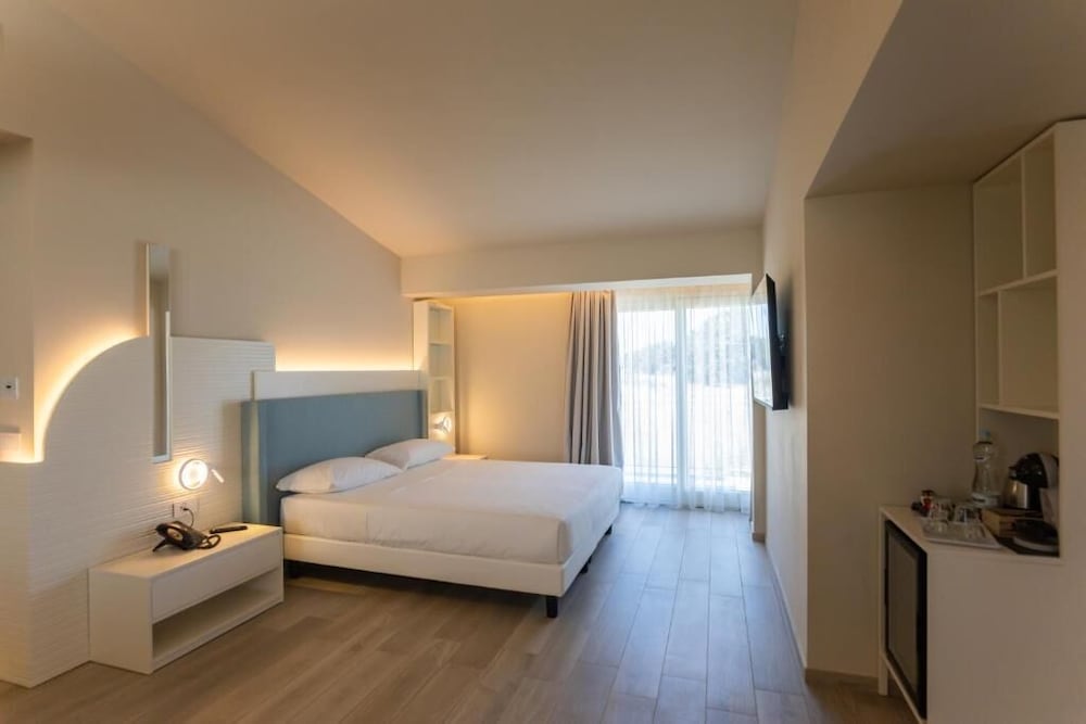 Hotel Capovaticano Luxury Rooms