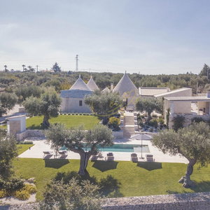 Hotel Td Trulli Lorusso Design Luxury Trulli With Pool cazare Castellana