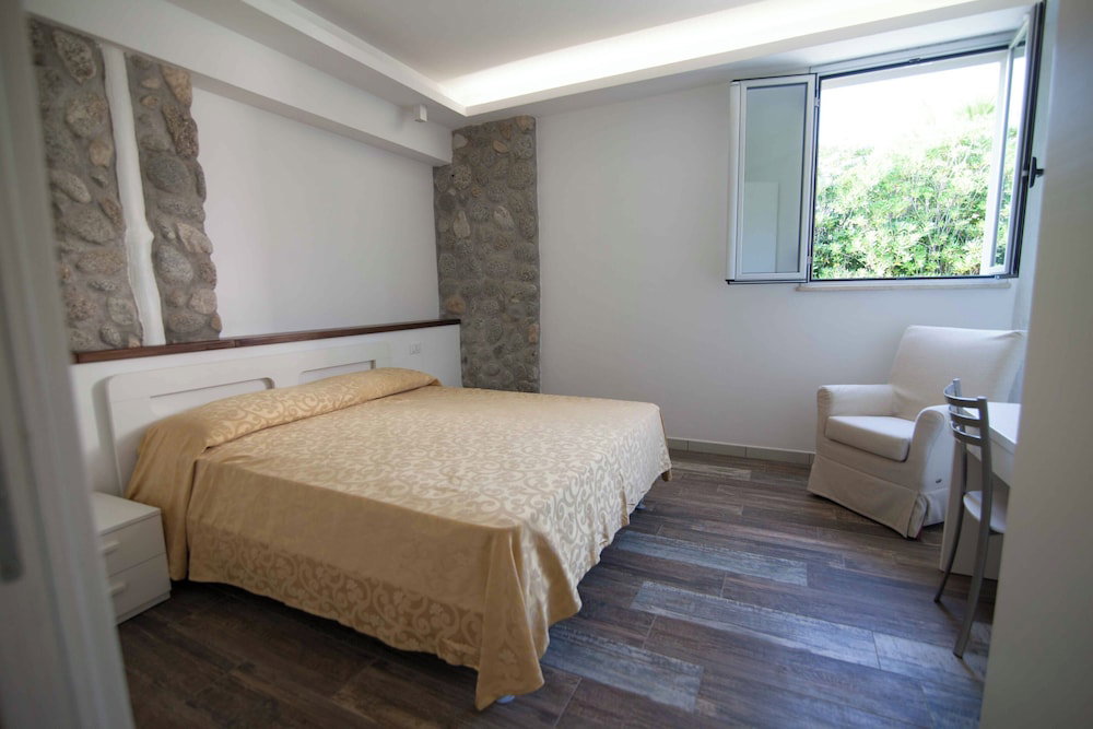 Hotel Marinella Beach Case Vacanze