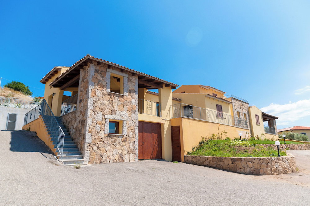 Hotel Residence Corte Di Gallura