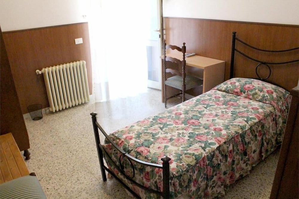 Hotel Oasi Di Pace