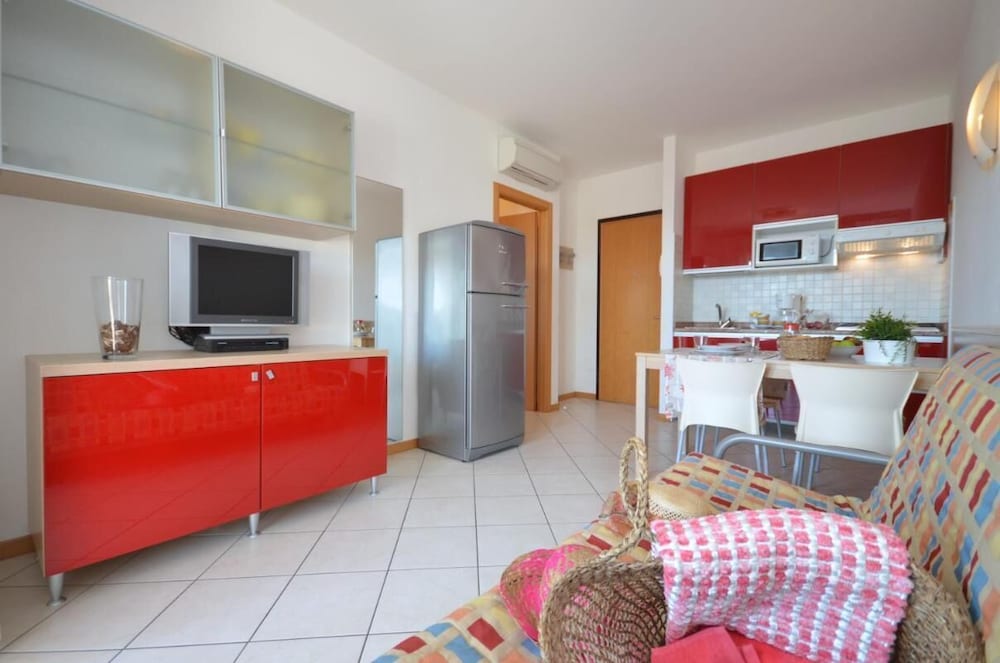 Hotel 2 - Super Villaggio Planetarium Resort 2 Bedroom Apartment Sleeps 6