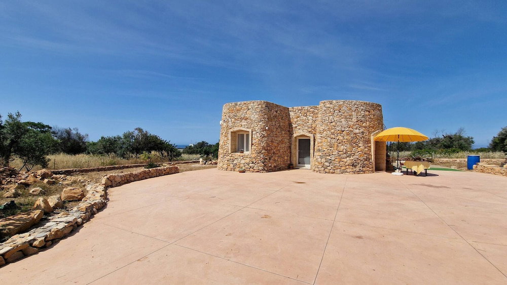 Hotel Trullo Meraviglia In Torre Suda