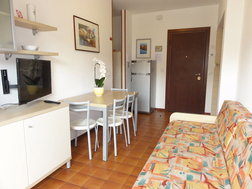 Hotel Central Bibione Apartment With Terrace