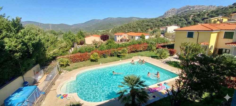 Hotel Sardinia Hillside Retreat - Apt 14 - 2Br, Quiet Area, Parking