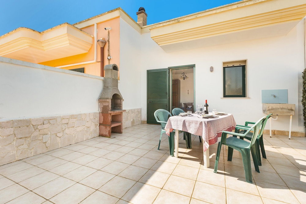 Hotel 2203 Villa Lucia - Bilo 1 By Barbarhouse