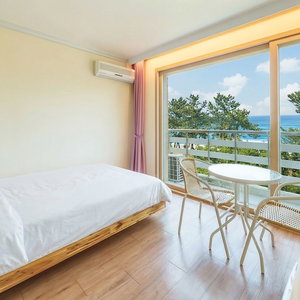 Hotel Gangneng Badapunggeong Pension cazare Gangneung