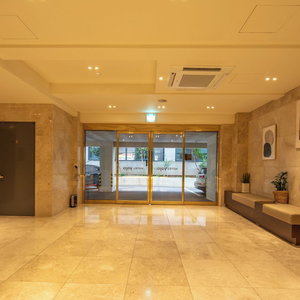 Hotel Yaja Hotel Peace Square Branch cazare Mokpo