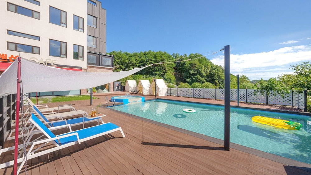 Hotel Gangneung Cresostay Pension