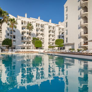 Hotel Occidental Puerto Banús cazare Marbella