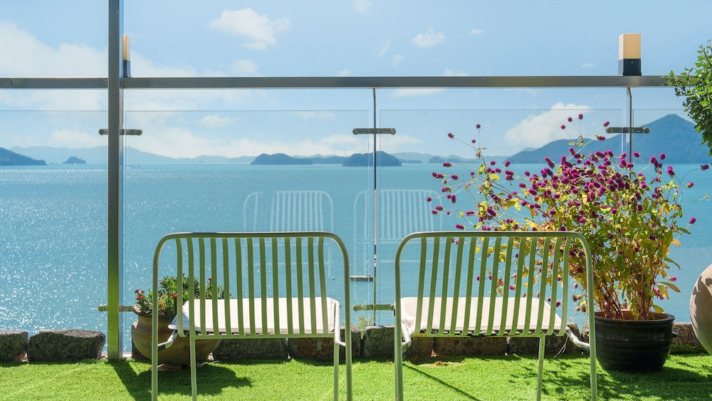 Hotel Yeosu Stay Raonpine Spa Pension
