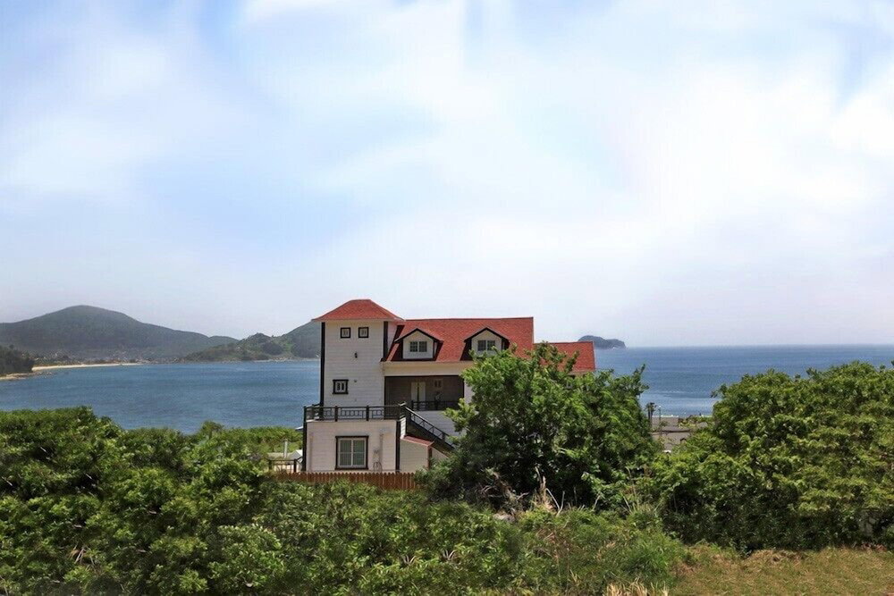 Hotel Eoullim Pension