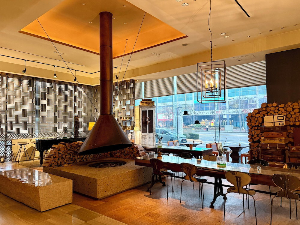 Hotel Breev Gwangju By Lotte Hotels(Formerly Ramada Plaza By Wyndham Gwangju)