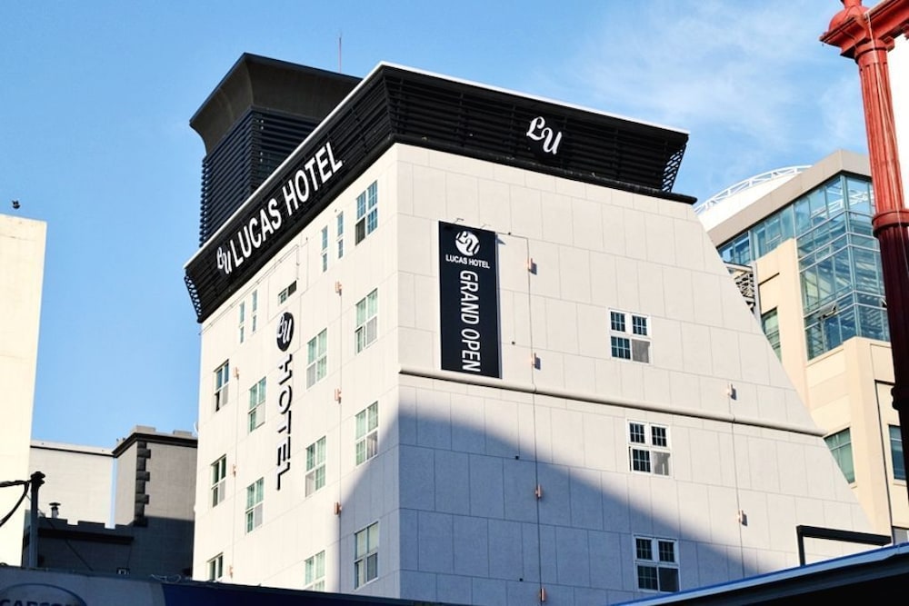 Hotel Lucas Hotel
