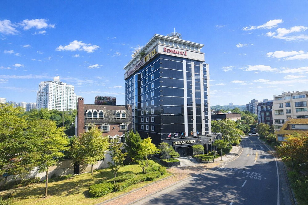Hotel Renaissance Hotel