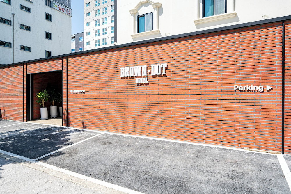 Hotel Brown Dot Hot Spring Yu-Seong