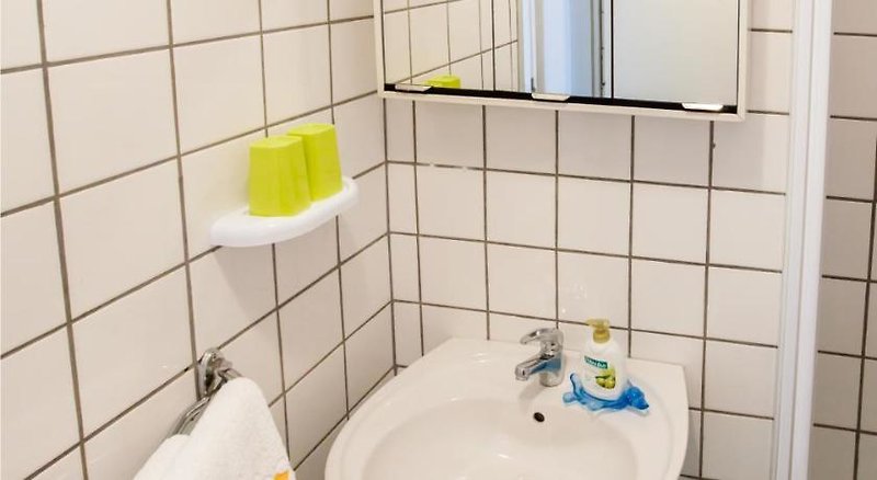 Hotel Friendly People's Guest House