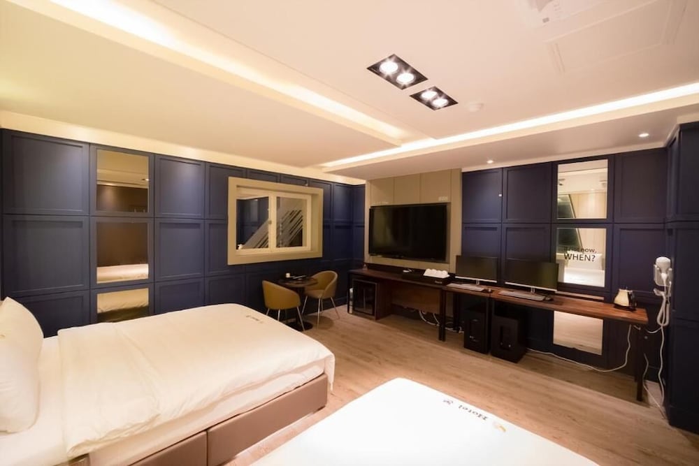 Hotel Gyeryong Bon Hotel