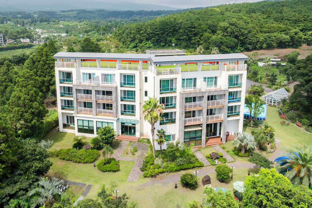 Hotel Jeju M Resort
