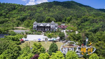 Hotel Muju Cherish Pension