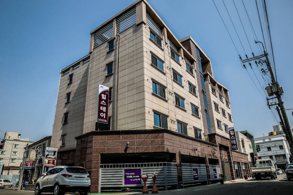Hotel Hill Stay Hotel Residence